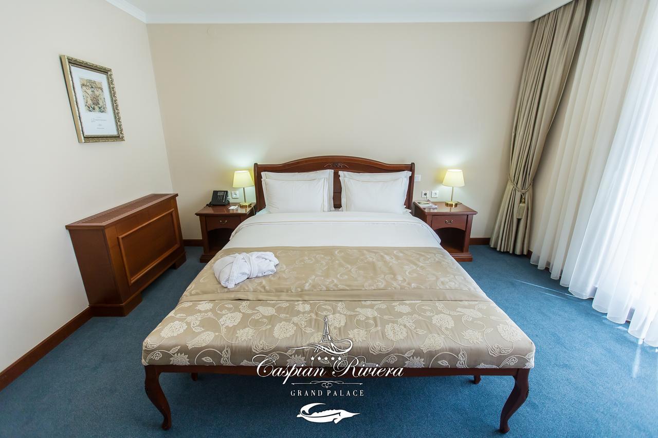 Caspian Riviera Grand Palace Hotel Aqtau Esterno foto Deluxe Room